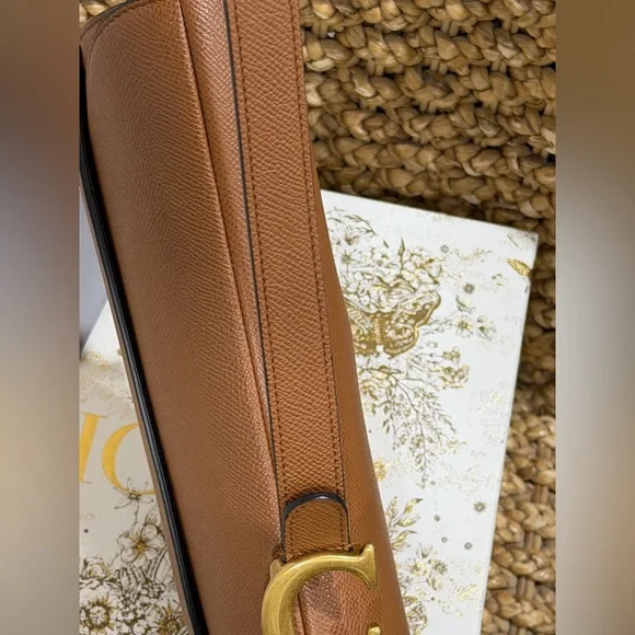 Dior Saddle Bag - Picture 5 of 10